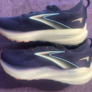 NEW Brooks Glycerin 22 Running Shoes
